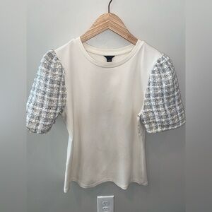 Ann Taylor Ivory and Gray Tweed Puff Sleeve Knit Short Sleeve Top Women’s XS